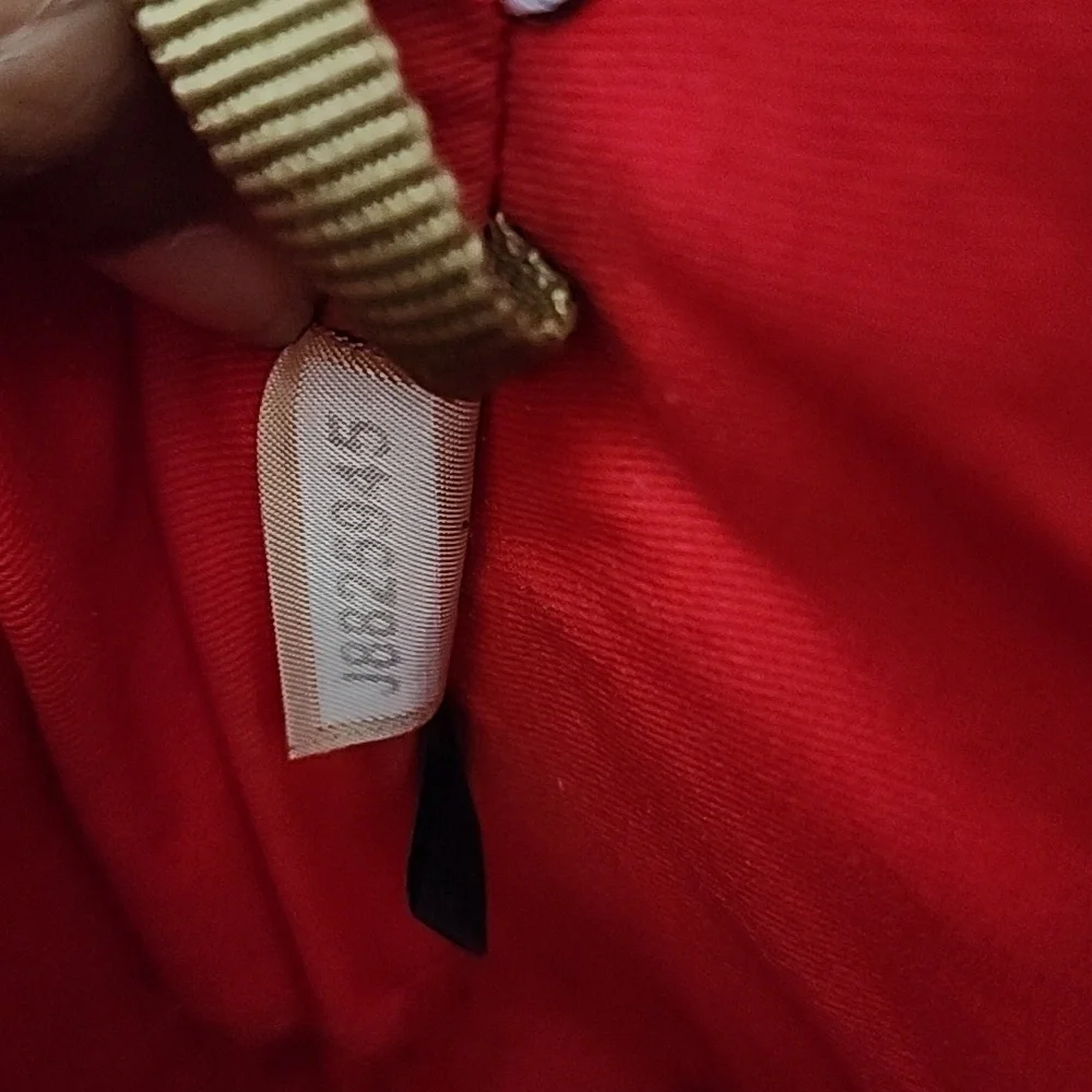 Dooney & Bourke this zip